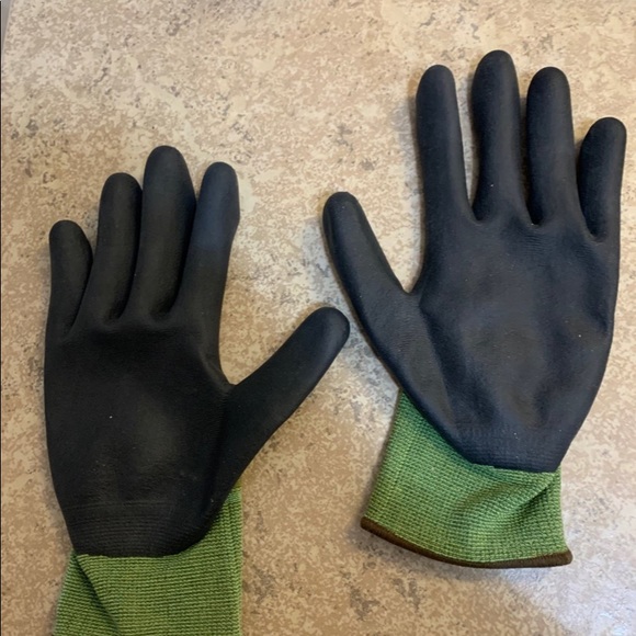 The Bamboo Gardener LARGE Gardening Gloves by Bellingham C5371L Nitrile Palm - Picture 6 of 6